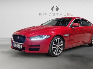 Jaguar XE20d AUT NAVI D-VÄRM MERIDIAN BACKKAMERA 19