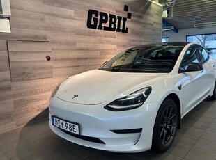 Tesla Model 3Standard Range Plus | Panorama | 2020, Halvkombi