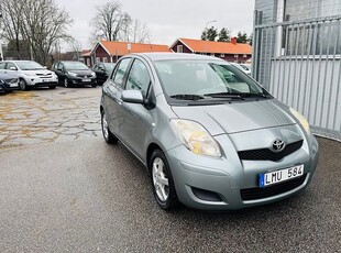 Toyota Yaris1.33 VVTI DUAL 5D 2010, Halvkombi