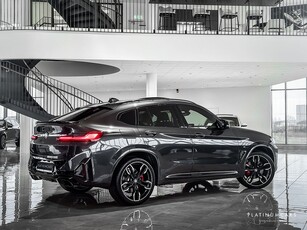 BMW X4 M40i xDrive 360hk 2023 / Innovation / Pano / H&K