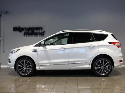 Ford Kuga 2.0 TDCi AWD Vignale Sony Pano Blis Drag Värm