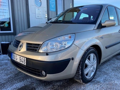 Renault ScenicMégane 2.0 LÅGMIL 2 Ägare Toppen fin 2006, Minibuss