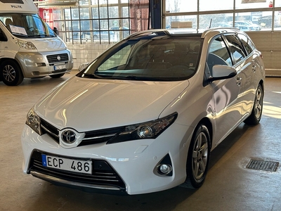 Toyota Auris Sports 1.6 Automat *Läder, Panorama, Dragkrok*