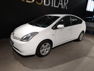 Toyota Prius 1.5 VVT-i + 3CM Hybrid Automat 112hk 5dr| Nybes