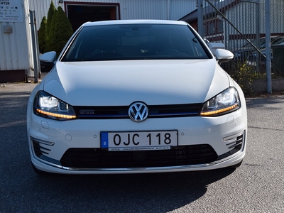 Volkswagen Golf GTE 1.4 TSI Plug in hybrid B_Värmare 204HK