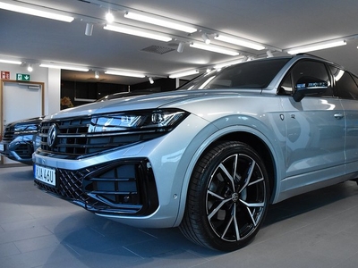 Volkswagen TouaregNYA - SE SPEC DEMOBIL 2024, SUV