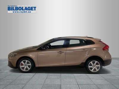 Volvo V40 Cross Country D2 Momentum Euro 6, s/v-hjul