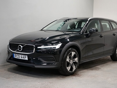 Volvo V60 Cross Country D4 AWD 190hk Momentum Dvärm Drag S&V