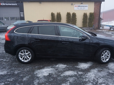 Volvo V60 D4 AWD Aut Momentum VOC/Ny kamrem