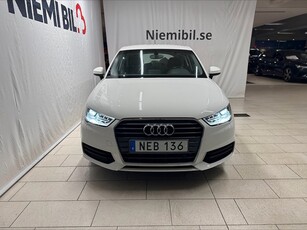 Audi A1 Sportback 1.0 TFSI Sport Edi Motorvärmare S&V-däck