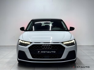 Audi A1 Sportback 30 TFSI S Tronic Euro 6 P-sensorer Cockpit