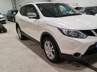 Nissan Qashqai 1.5 dCi Euro 6 *Dragkrok *360-kamera