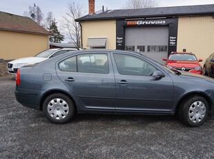 Skoda Octavia 1.6 FSI 1 ägare/ 7.700 mil