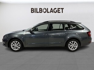 Skoda Octavia Kombi Ambition 115hk TSI Drag Värmare CarPlay