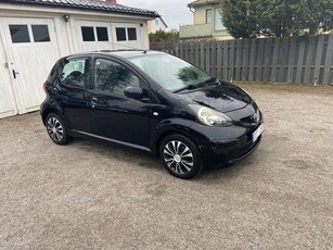 Toyota Aygo 5-dörrar 1.0 VVT-i nybes årskatt 360kr byte/avbet