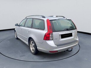 Volvo V50 D2 Momentum Xenon Keyless Drag Värmare