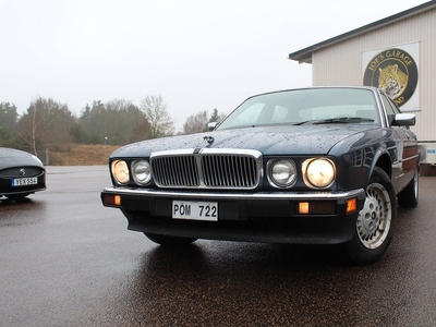 Jaguar XJ XJ40 4.0, bra grundskick! Div GDS, körklar