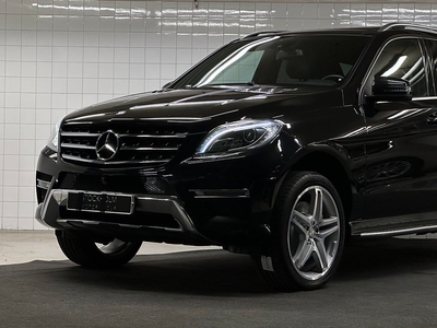 Mercedes-Benz ML 500 V8/ AMG/ 4MATIC/ PANO/ DRAG/ 360°/ GPS