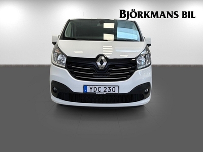 Renault trafic 2.7T 1.6 DCI 9-SITSIG KAMERA GPS VÄRMARE DRAG