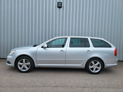 Skoda Octavia Combi RS 2.0 TDI Euro 5 Ny Servad