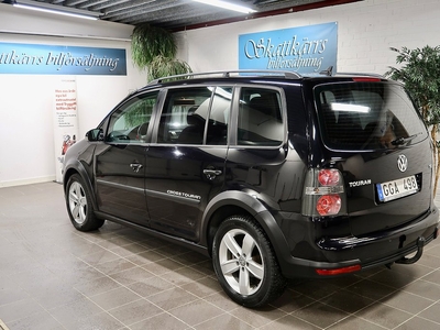 Volkswagen Touran Cross TSI 7-Sits 10900 Mil