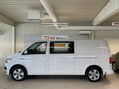 Volkswagen Transporter Kombi T32 2.0 TDI 150HK Aut Värmare