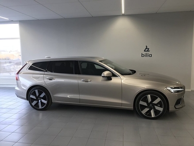 Volvo V60 Recharge T8 Ultimate Bright