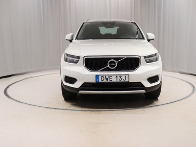 Volvo XC40 T2 129hk Momentum VOC Sensorer Carplay Rattvärme