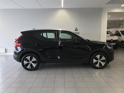 Volvo XC40 T5 Twin Engine Momentum Edition