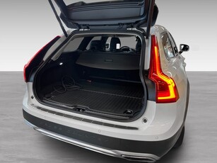 Volvo V90 Cross Country