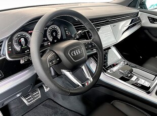 Audi Q8 55 TFSI quattro SUV 60 E 490 HK TIPTR