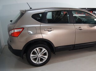 Nissan Qashqai 2.0 CVT