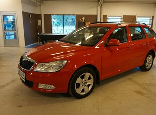 Skoda Octavia Kombi 1.2 TSI Euro5, Nybes utan anmärkning!