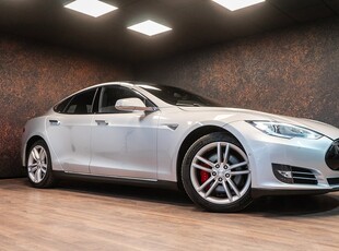 Tesla Model S P85 | Fri supercharge | Pano | Autopilot