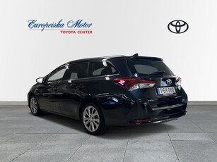 Toyota Auris 1,8 HSD TS / EXECUTIVE / SKYVIEW / V-HJUL / AU-GARANTI