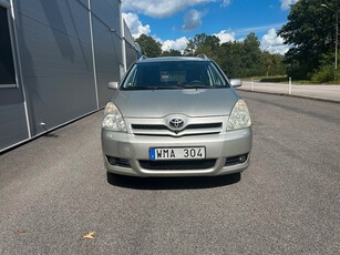 Toyota Corolla Verso 1.8 VVT-i MultiMode/ Automat