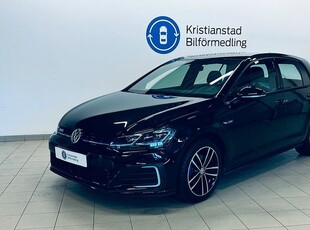 Volkswagen GolfGTE Värmare, Carplay, LEDstrålkastare 2020, Personbil