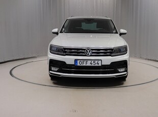 Volkswagen Tiguan 2.0 TDI 190Hk 4M Aut R-Line Läder Drag Värm Nav