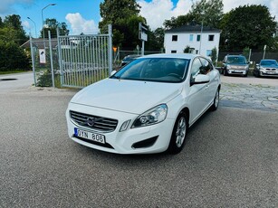 Volvo S60 D2 115HK MOMENTUM / VÄRMARE