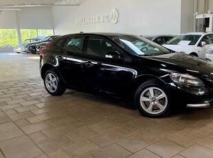 Volvo V40 T2 Aut Kinetic Parkvärmare EU6