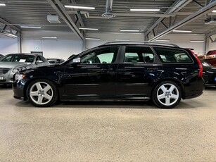 Volvo V50 2.0 D Powershift Momentum, R-Design