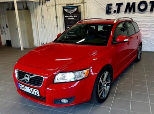 Volvo V50 D2 Momentum Euro 5 Classic, Skinnklädsel, Nyservad