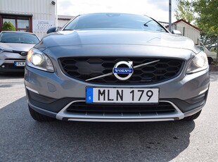 Volvo V60 Cross Country D4 AWD Geartronic Summum Euro 6 Skinn Navi