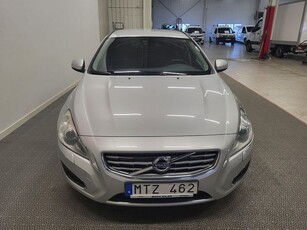 Volvo V60 D2 Manuell Momentum 114 Hk