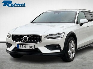 Volvo V60Cross Country B4 AWD Diesel Core 2023, Kombi