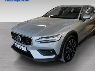 Volvo V60Cross Country B4 AWD Diesel Plus 2023, Kombi