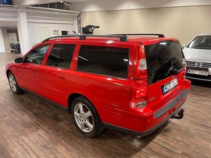 Volvo V70 2.5T Business Euro 4 besiktigad U.A