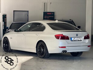 BMW 520 d xDrive Sedan Steptronic Luxury Line|Drag|Värmare