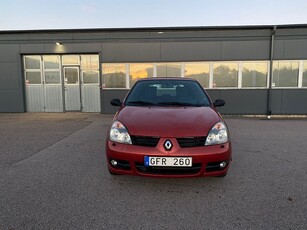 Renault Clio 5-dörrars Halvkombi 1.2 |NYSERVAD|