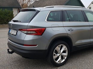 Skoda Kodiaq 2.0 TSI 180hk DSG 4x4 Businessline Skinn Drag Värmare